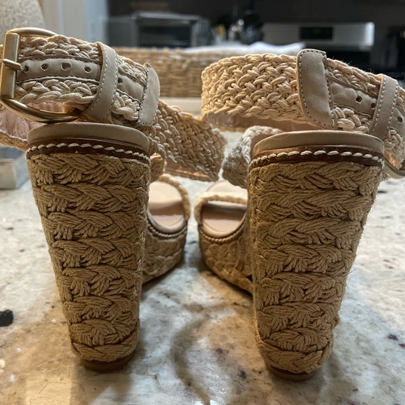 STUART WEITZMAN JUTE WEDGE SANDALS SIZE 9M - Picture 15 of 16